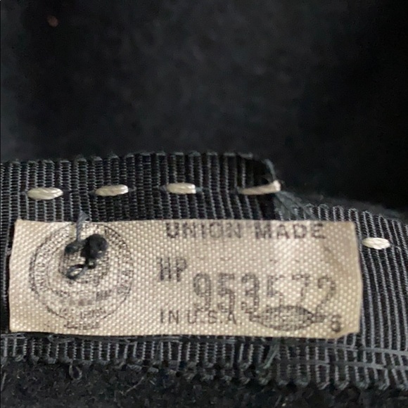 QUALITE VINTAGE IMPORTED VELOUR ITALY BLACK HAT - Picture 2 of 7